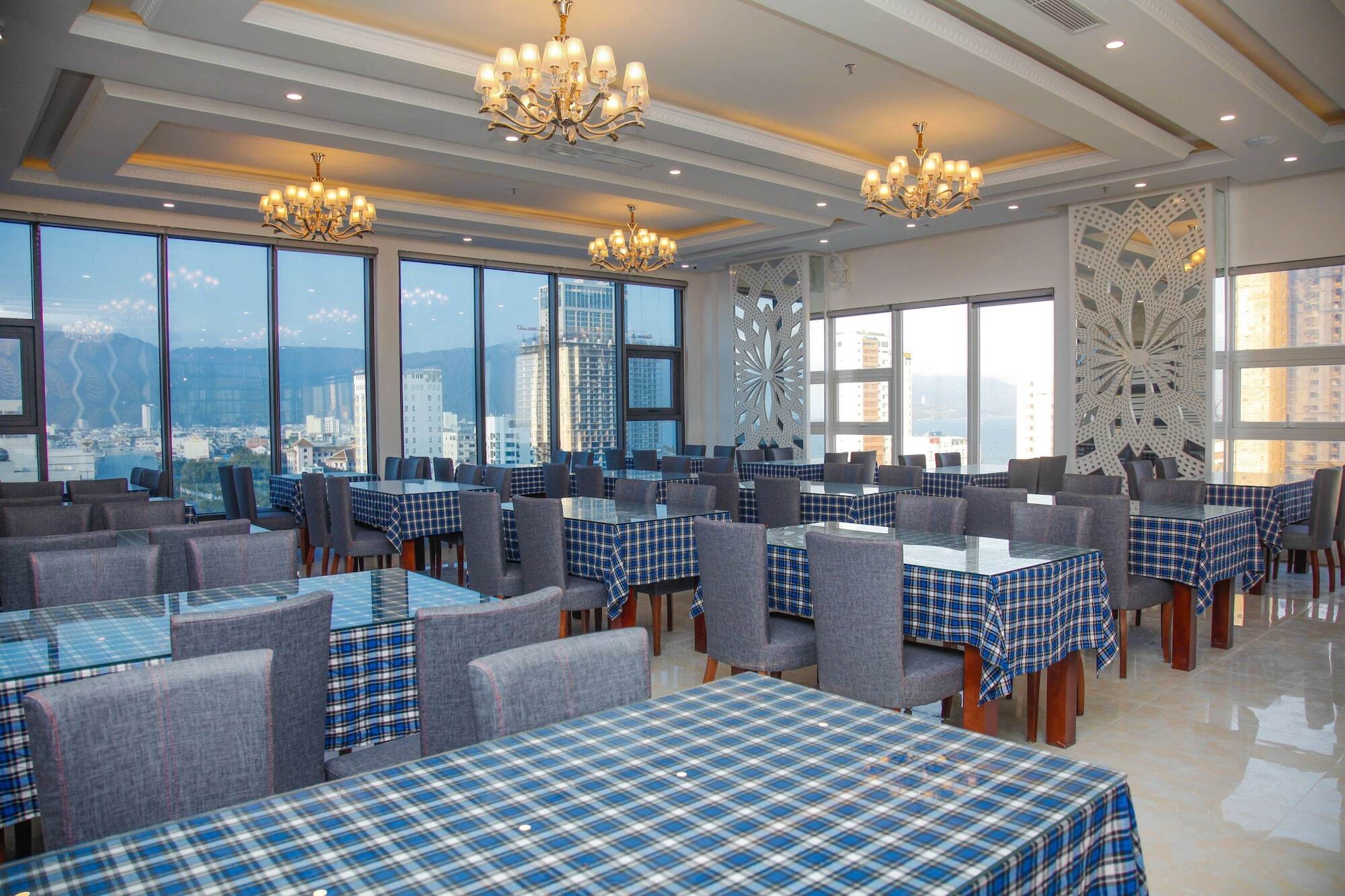 Royal Beach Hotel By Thg Da Nang Eksteriør bilde